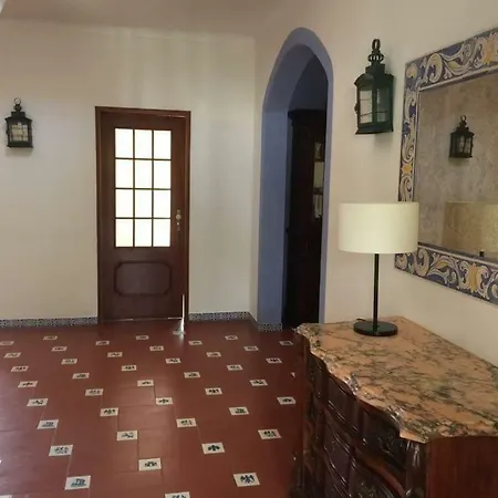 Alcarrosa Villa